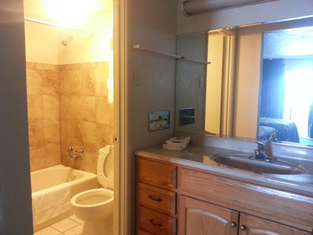 America'S Best Inn & Suites Clarksville Кларксвил Стая снимка